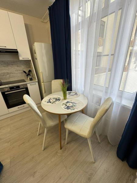 Апартаменты на 3 гостей в Сукко по адресу Мирная 9 к1 лот 858